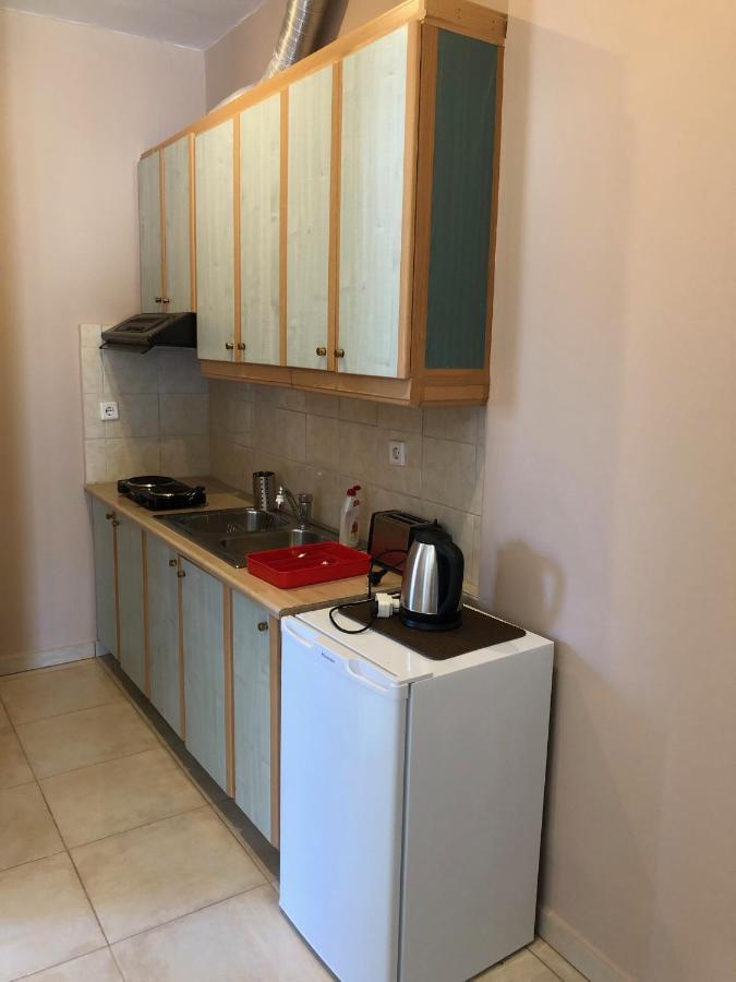 Petros Rooms & Apartments ลิคชูรี ภายนอก รูปภาพ